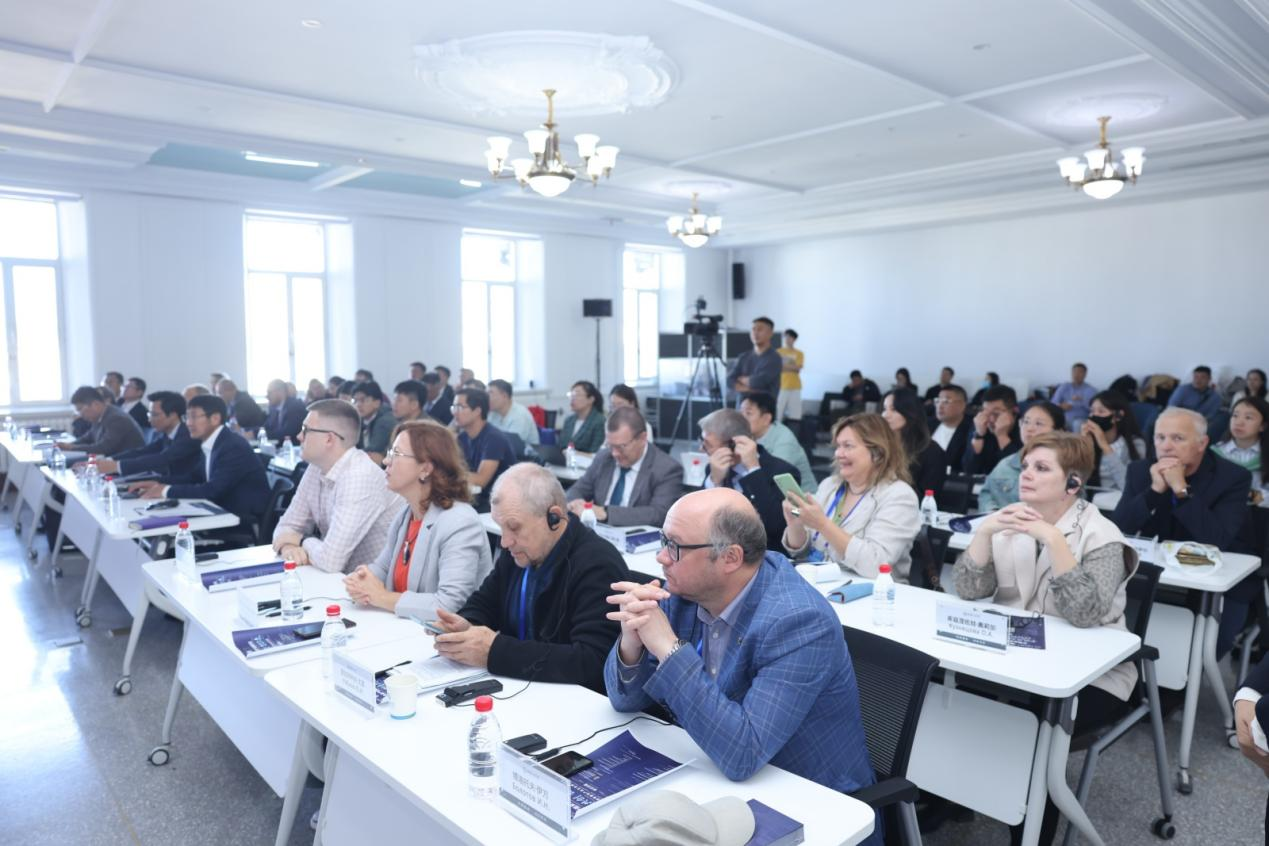 China-Russia Future Industry Roundtable Forum Concludes Successfully